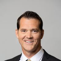 headshot image of Jason Windsor