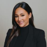 headshot image of Katie Mottet