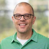 headshot image of Shawn Condra