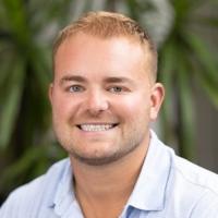 headshot image of Blake Thompson