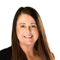 headshot image of Laura Wilson