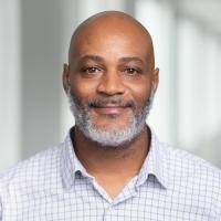 headshot image of Daniel Gray