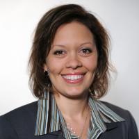 headshot image of Michelle Jones