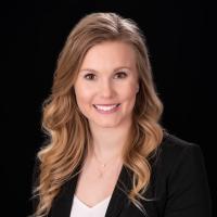 headshot image of Amanda Baker