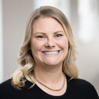 headshot image of Amanda Tiongson