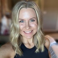 headshot image of Angela Hake