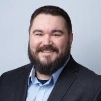 headshot image of Brad Hoefelman