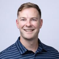 headshot image of Brandon Snyder