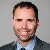 headshot image of Chris Lunn