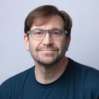 headshot image of Craig Carafiol