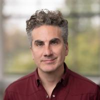 headshot image of Daniel Heggarty