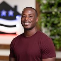 headshot image of Dorian Henderson