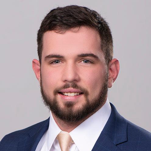 Veterans United Employee Eric Hofmann