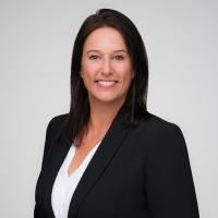 headshot image of Holly La Barbera