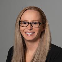 headshot image of Kelly Herigon