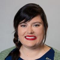 headshot image of Kim Ahrens