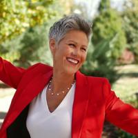 headshot image of Kristen Burkemper