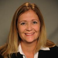 headshot image of Marie Houchen