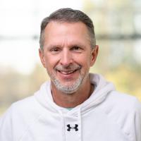 headshot image of Matthew Perona