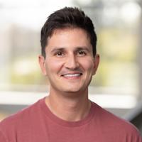 headshot image of Matthew Reehl