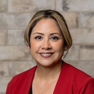 Veterans United Employee Nina  Paddock