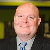 headshot image of Rob Weigand