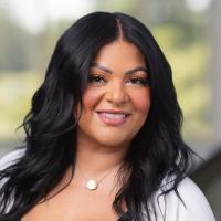 headshot image of Sara Myers