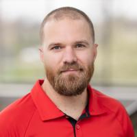 headshot image of Scott Davis