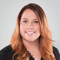 headshot image of Steph Buckridge