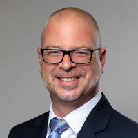 headshot image of Wes Dyer